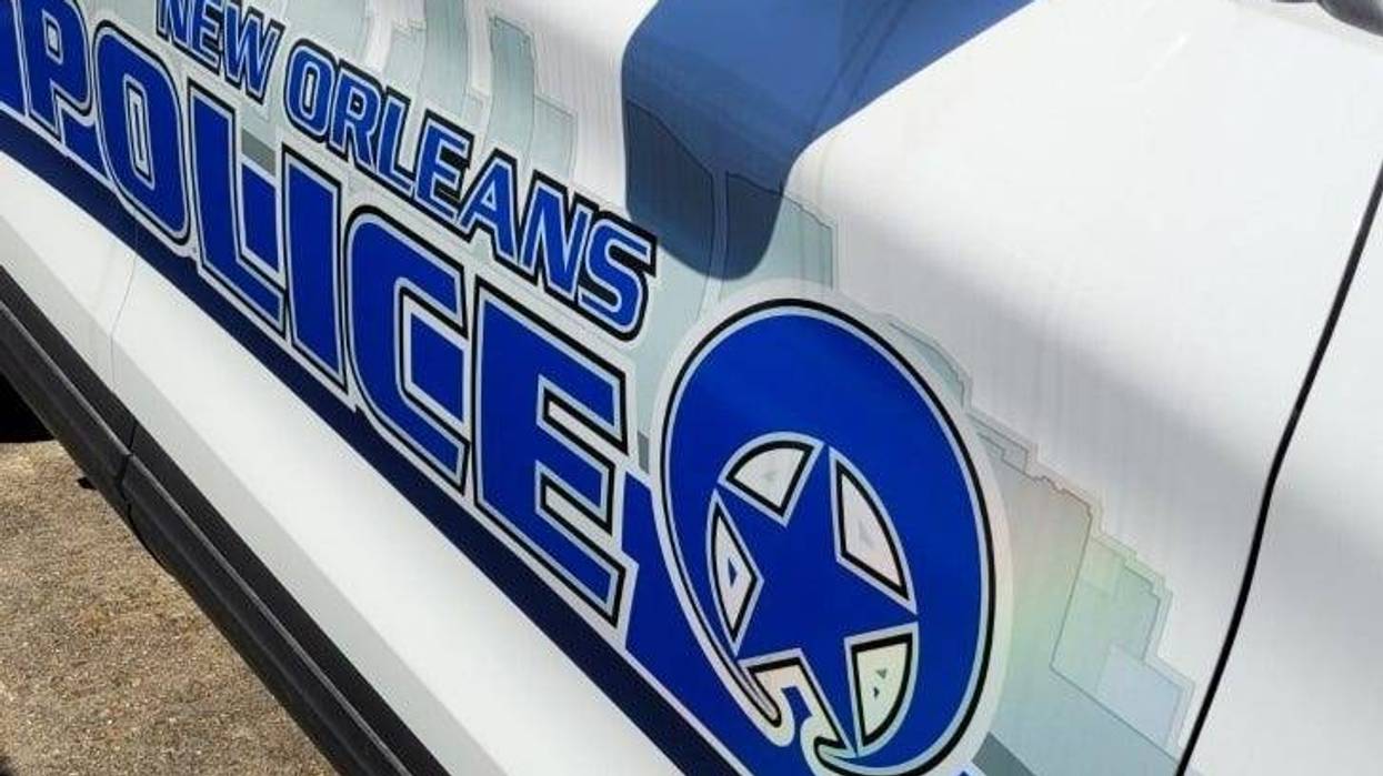 1 killed when dump truck rear-ends SUV in New Orleans East