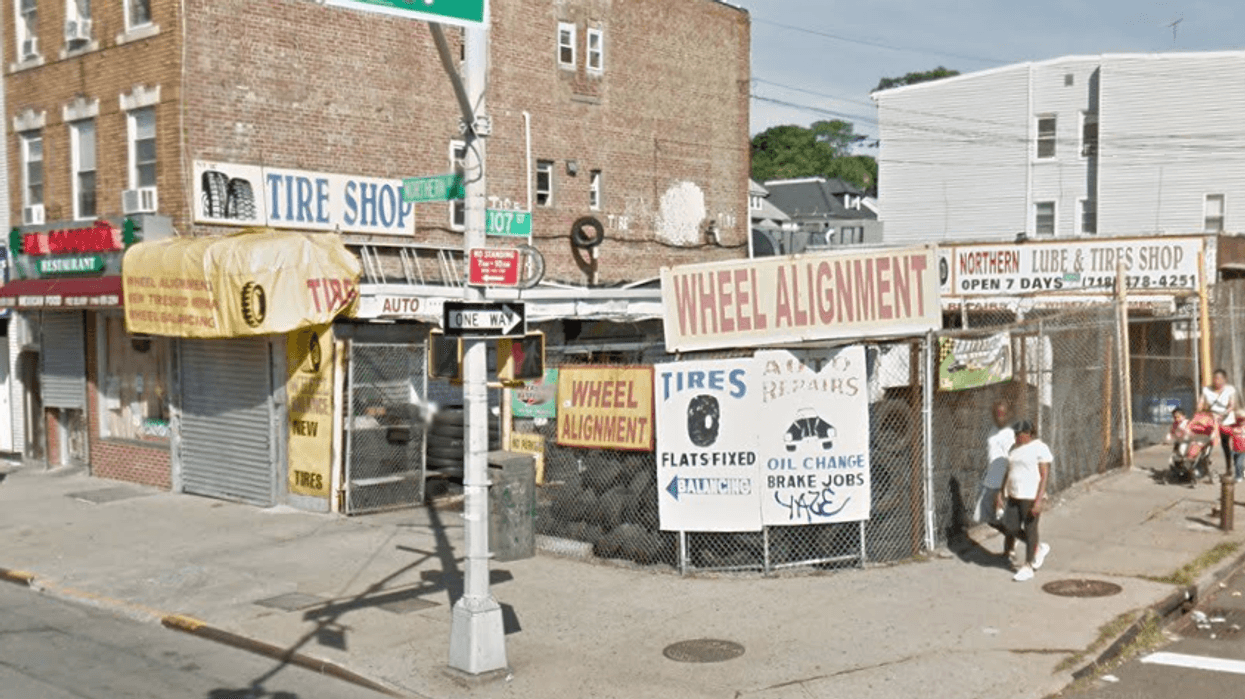 106-15 Northern Boulevard auto shop