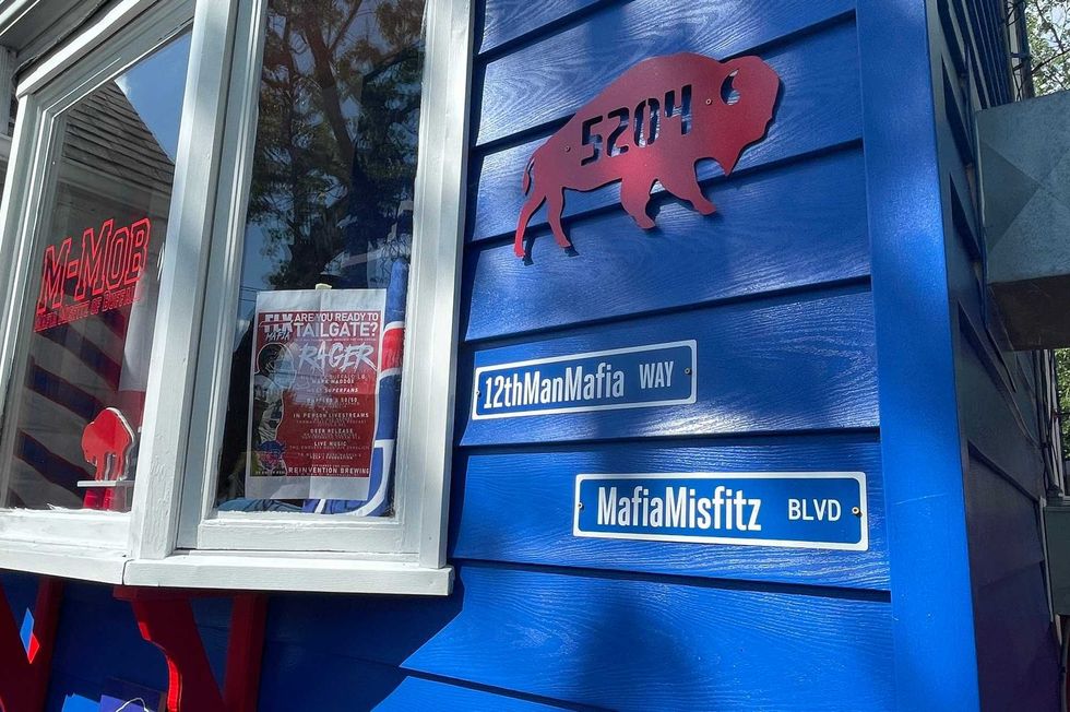 12th Man Misfitz Manor