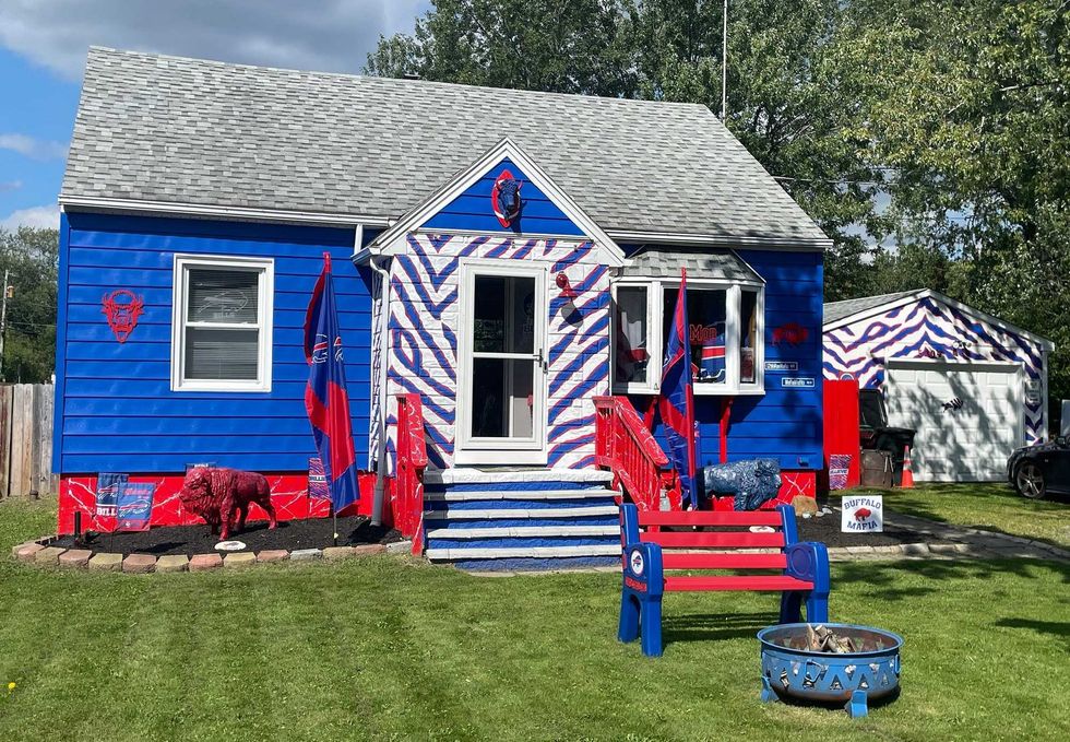 12th Man Misfitz Manor