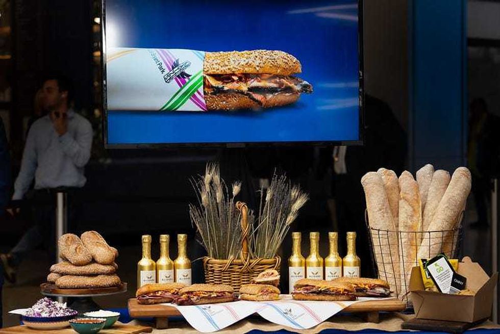 1904 sandwich
