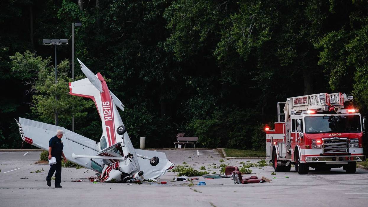 2 Survive Akron Plane Crash On The 4th