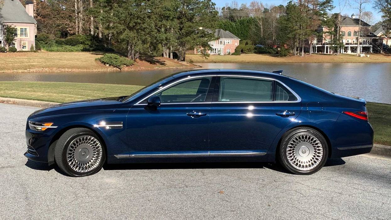 2020 Genesis G90 3.3T Premium