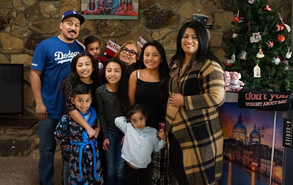 2020 KNOCK KNOCK FAMILY!