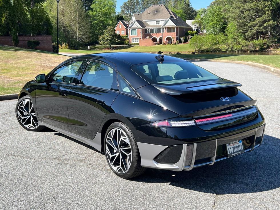 2023 Hyundai Ioniq 6 Limited