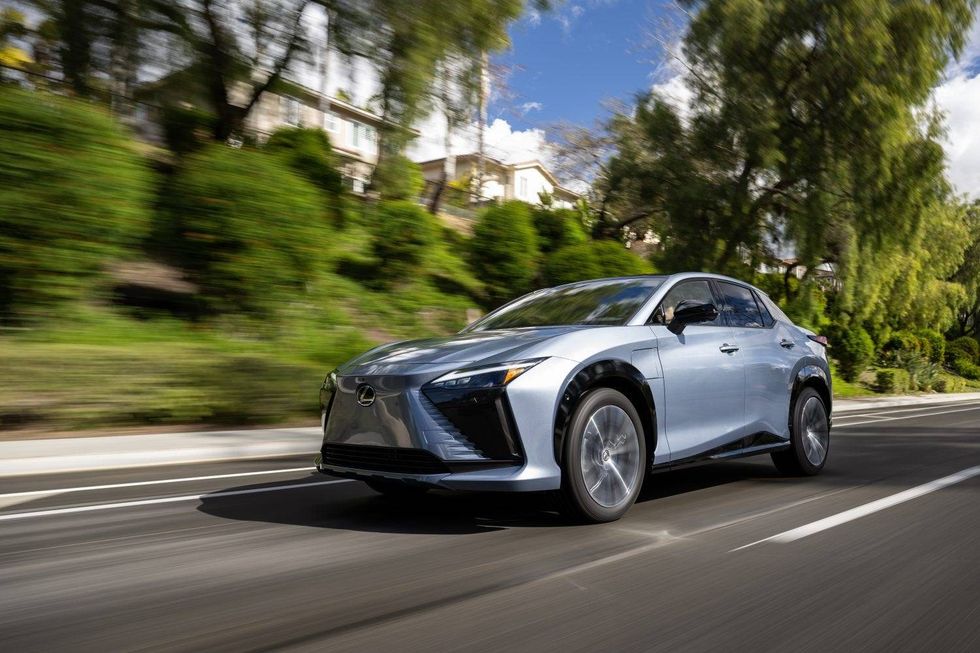 2023 LEXUS RZ 450E