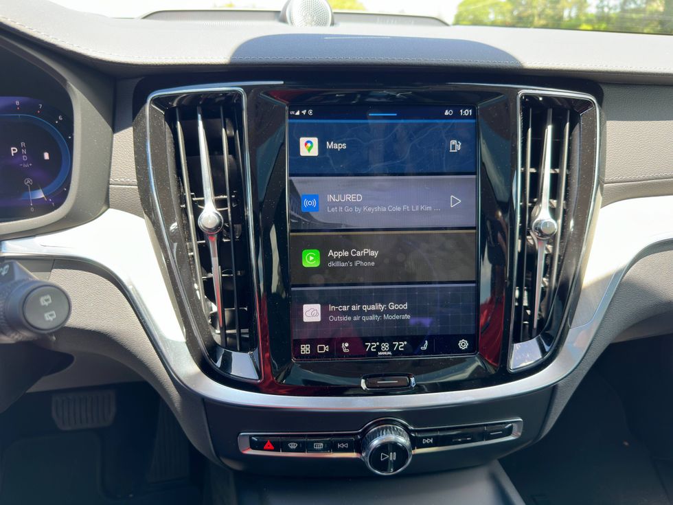 2024 Volvo V60 Cross Country B5 AWD Ultimate