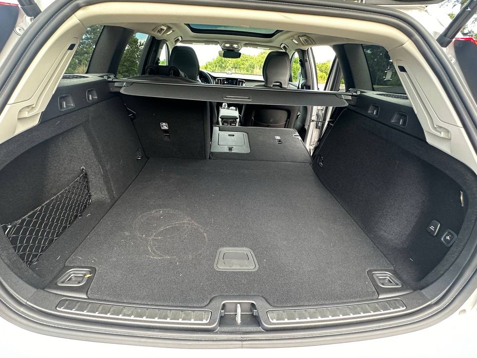 2024 Volvo V60 Cross Country B5 AWD Ultimate