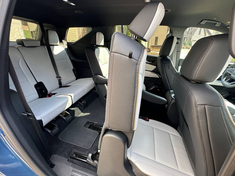 2025 Chevrolet Traverse High Country FWD