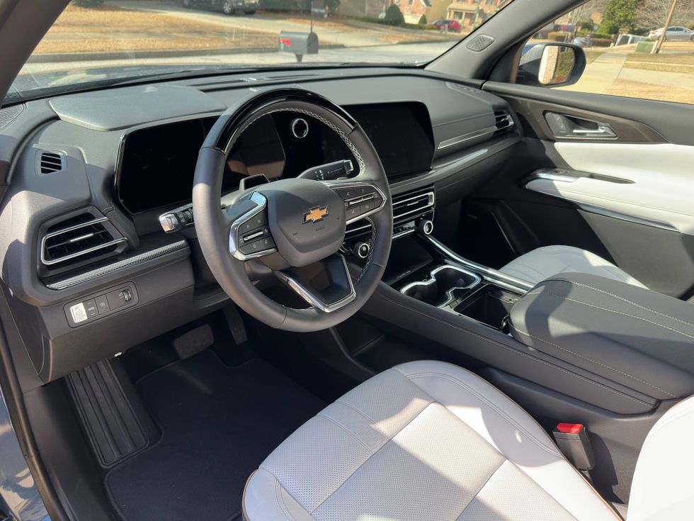 2025 Chevrolet Traverse High Country FWD
