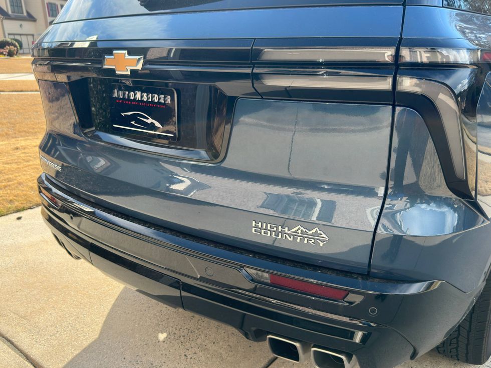 2025 Chevrolet Traverse High Country FWD