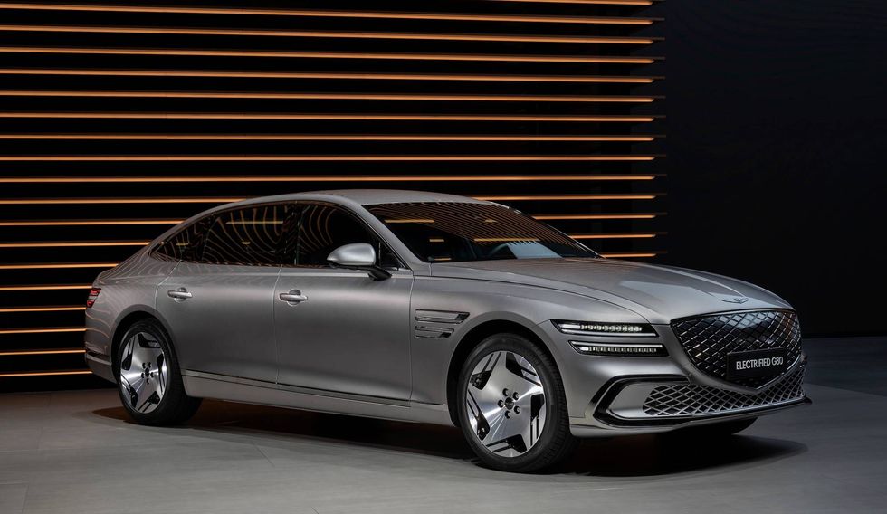 2025 Genesis Electrified G80