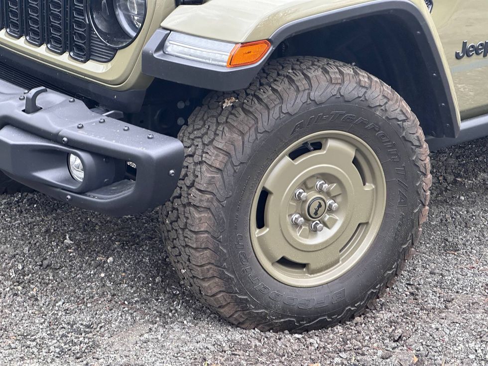 2025 Jeep Wrangler 4xe Willys