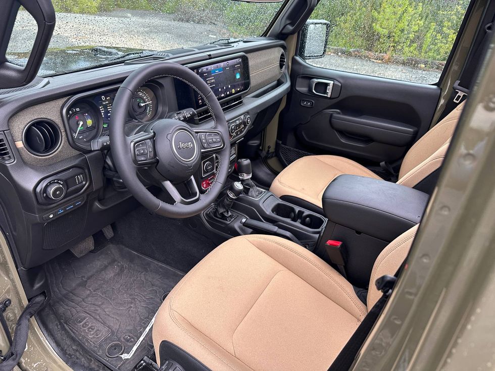 2025 Jeep Wrangler 4xe Willys