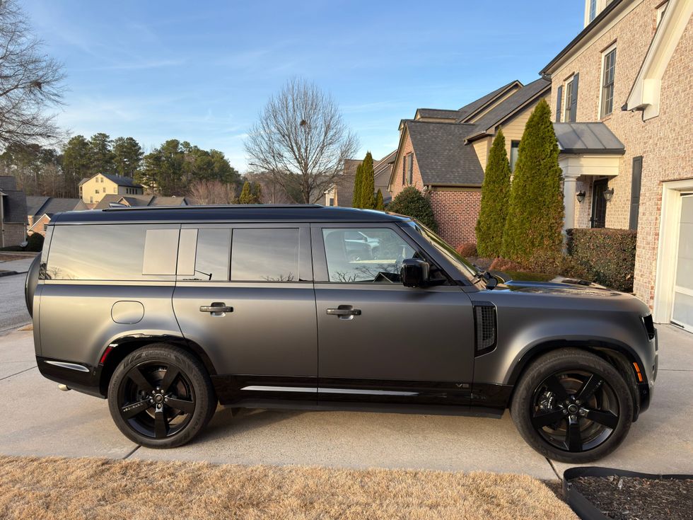 2025 Land Rover Defender 130