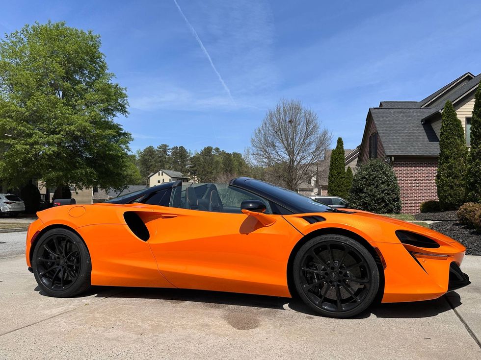 2025 McLaren Artura Spider