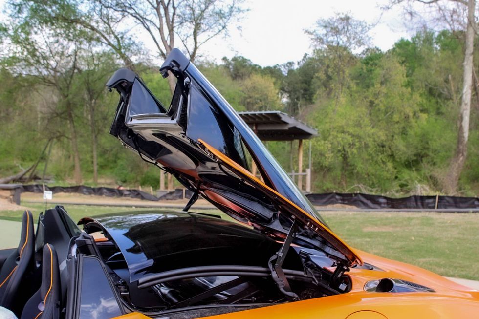 2025 McLaren Artura Spider