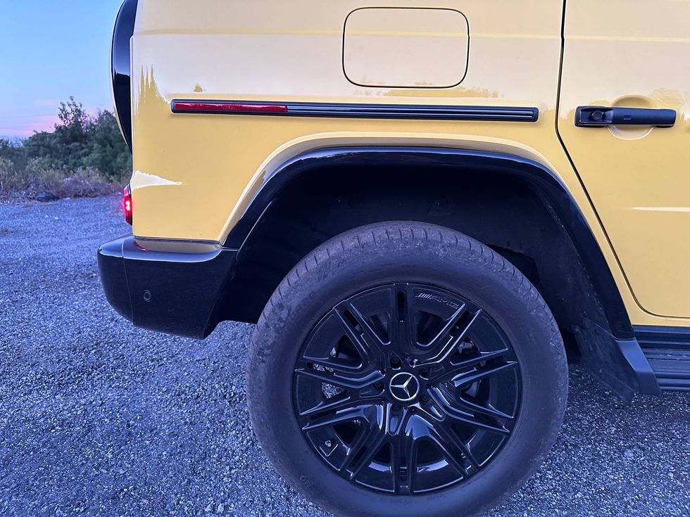 2025 Mercedes-Benz G 580 w/EQ Technology