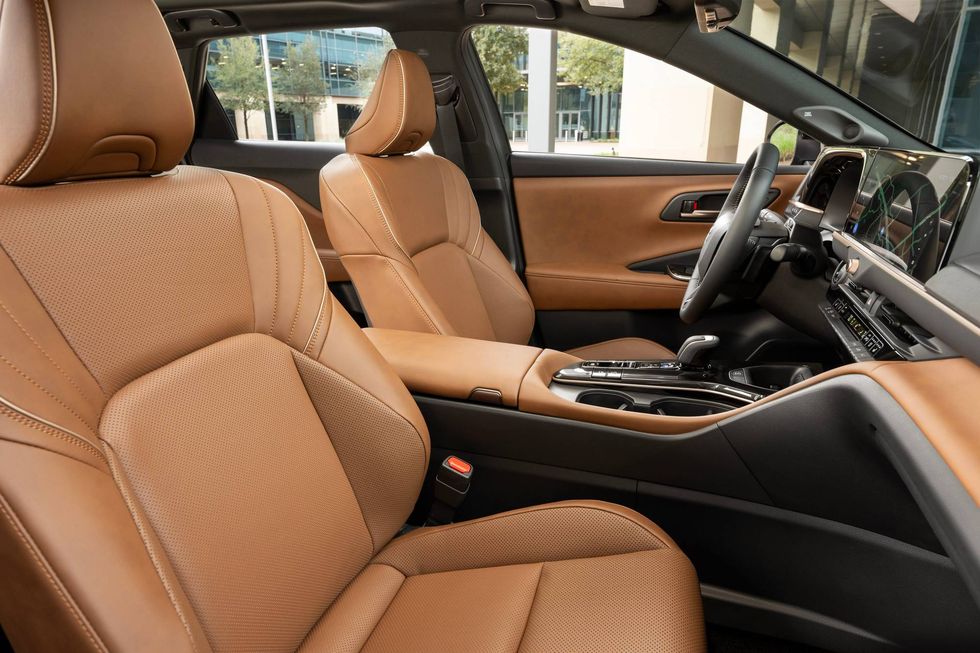 2025 Toyota Crown Signia Limited