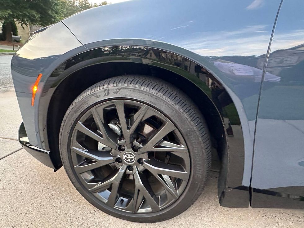 2025 Toyota Crown Signia Limited