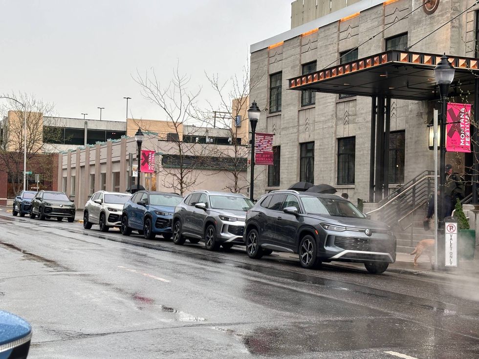 2025 Volkswagen Tiguan SEL R-Line