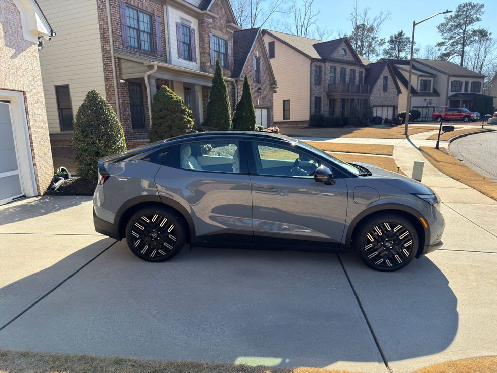 2026 Nissan LEAF Platinum+ FWD
