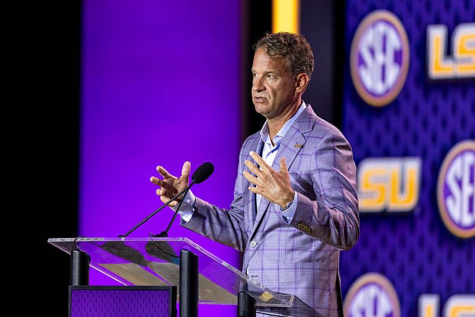 LSU ends pursuit of former NFL players as SEC explusion threat looms