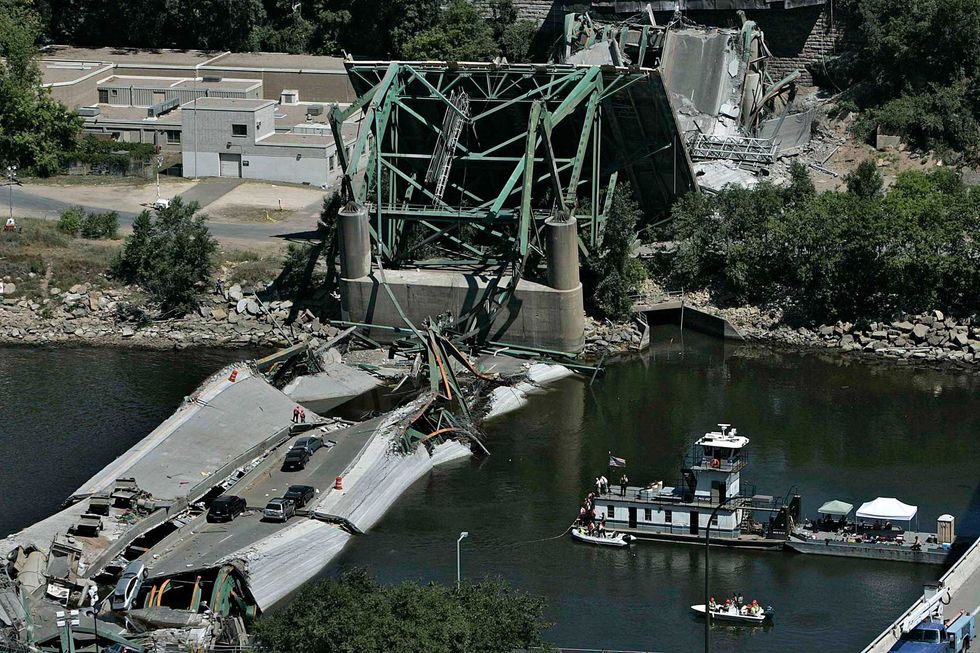 35W Bridge Collapse