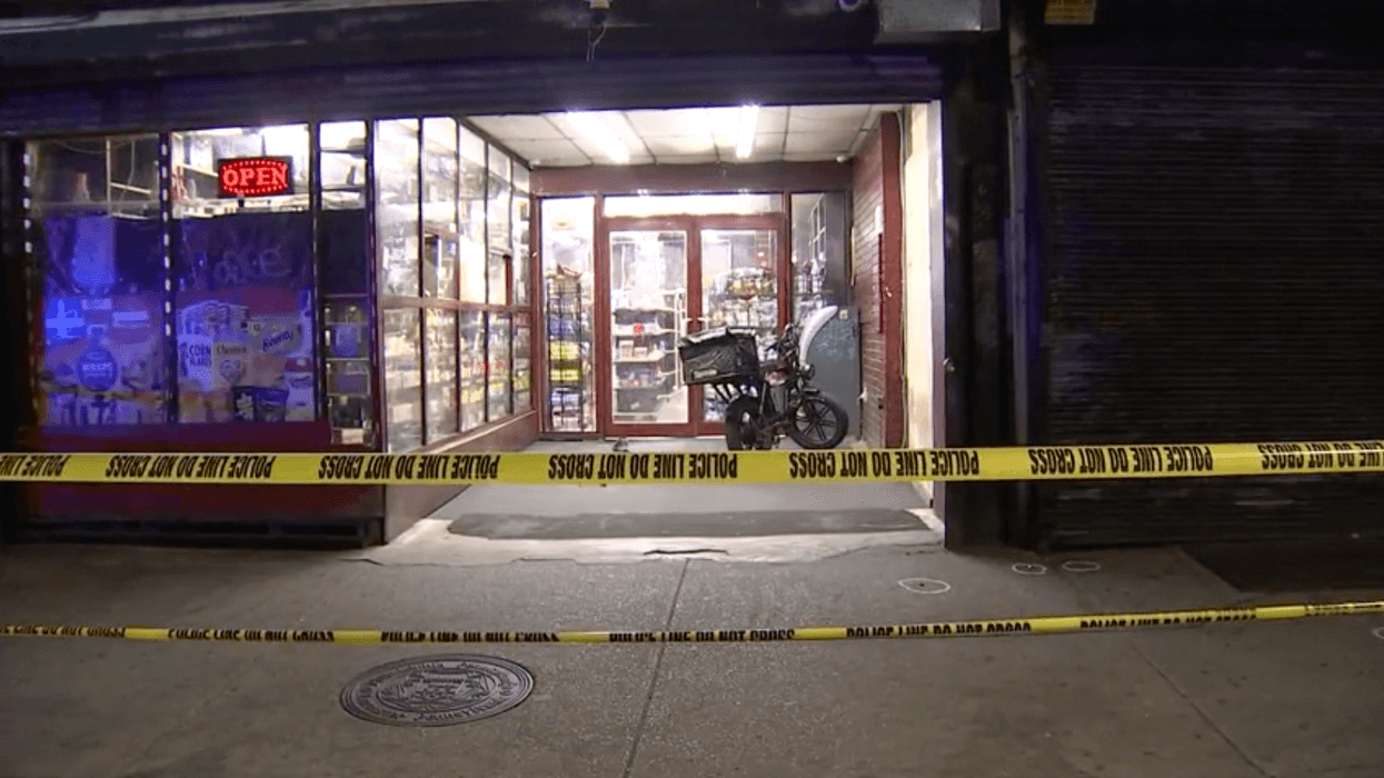 4 shot outside West Philadelphia convenience store