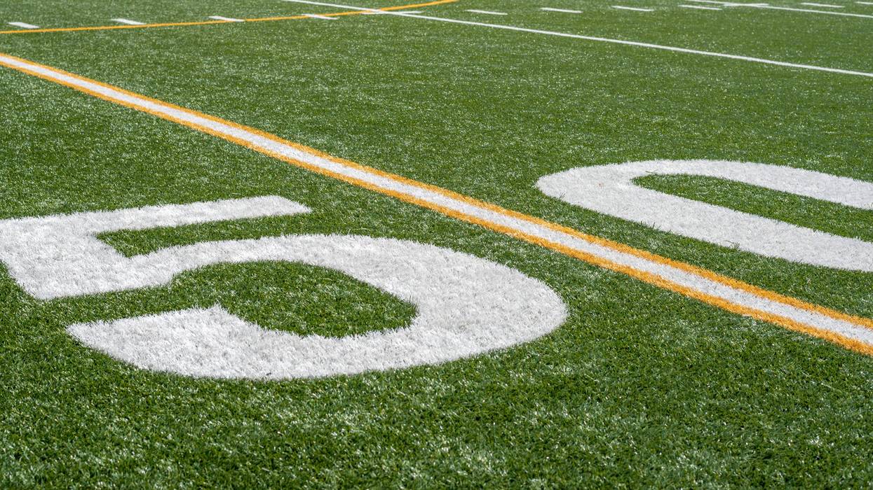 50 yard line on football field