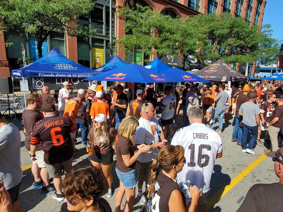 92.3 The Fan Ultimate Tailgate