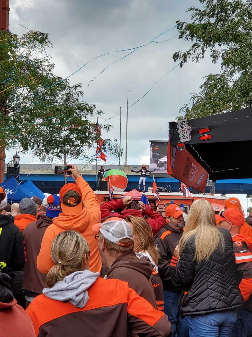92.3 The Fan - Ultimate Tailgate