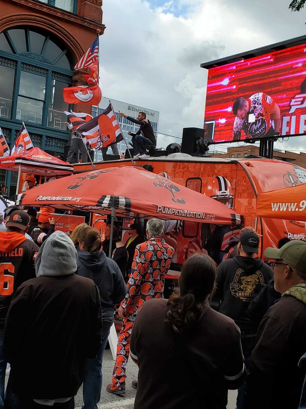 92.3 The Fan - Ultimate Tailgate