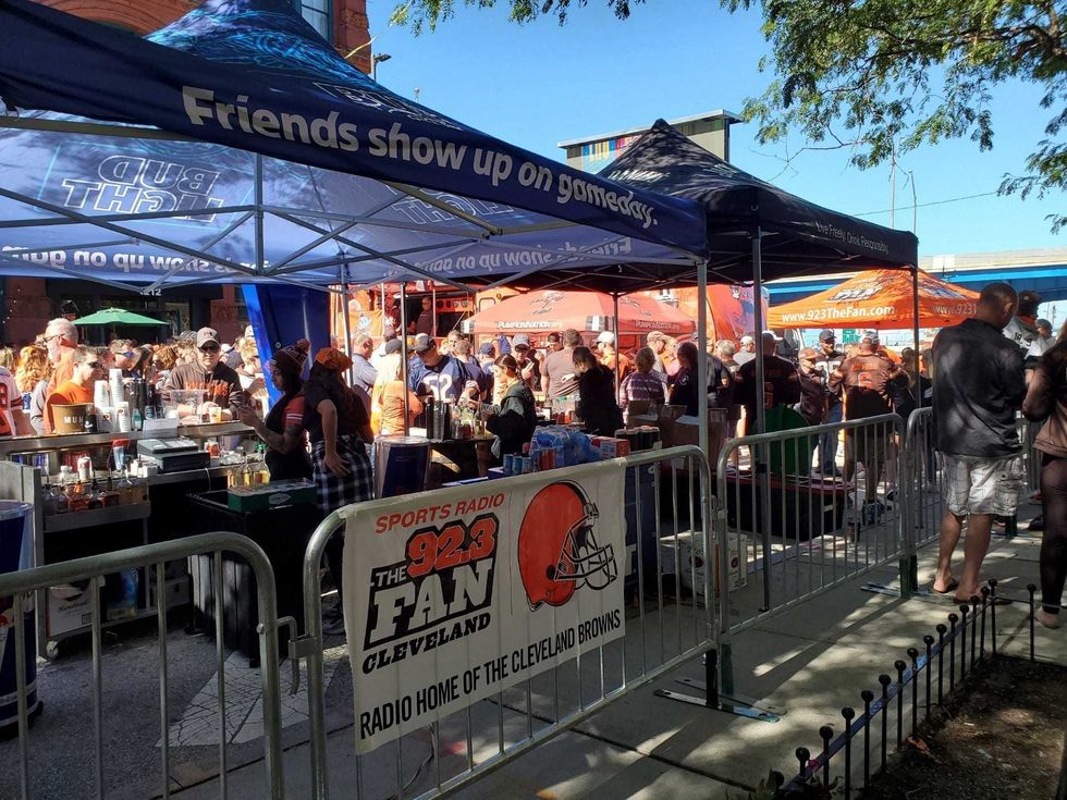 92.3 The Fan - Ultimate Tailgate
