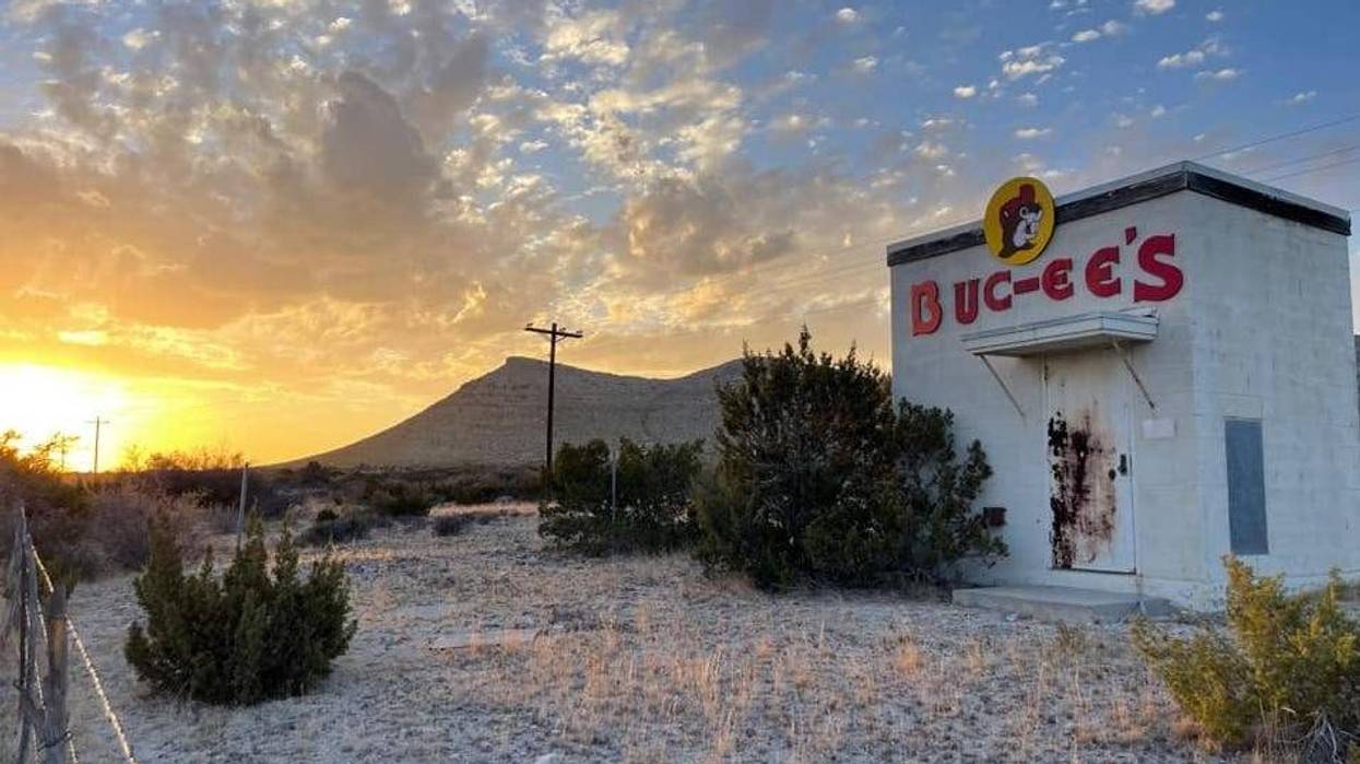 A Buc-ee's sign atop a small structure in Brewster County, Texas.