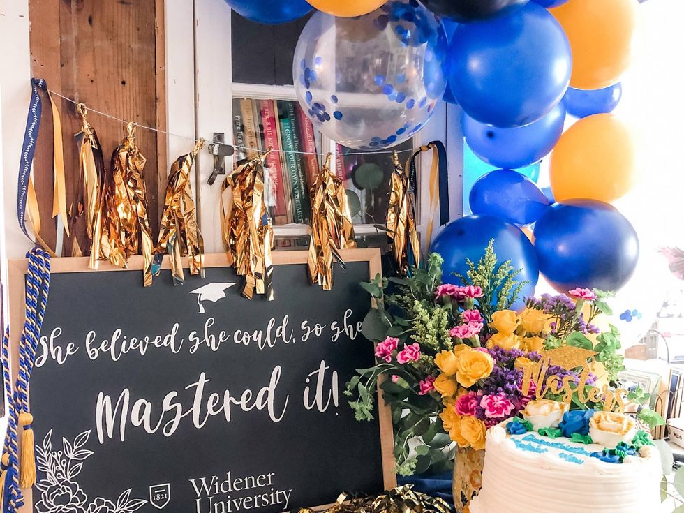 A centerpiece created by Pom Poms and Paper.