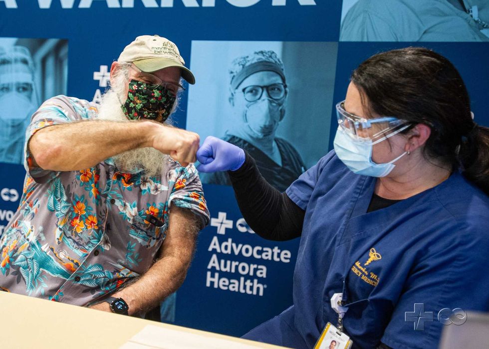 A COVID-19 survivor has come full circle since he first encountered an emergency room doctor in Libertyville nearly a year ago.