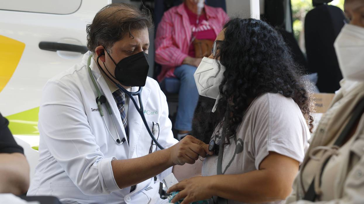 Lineage launches air quality monitoring site for Boyle Heights residents
