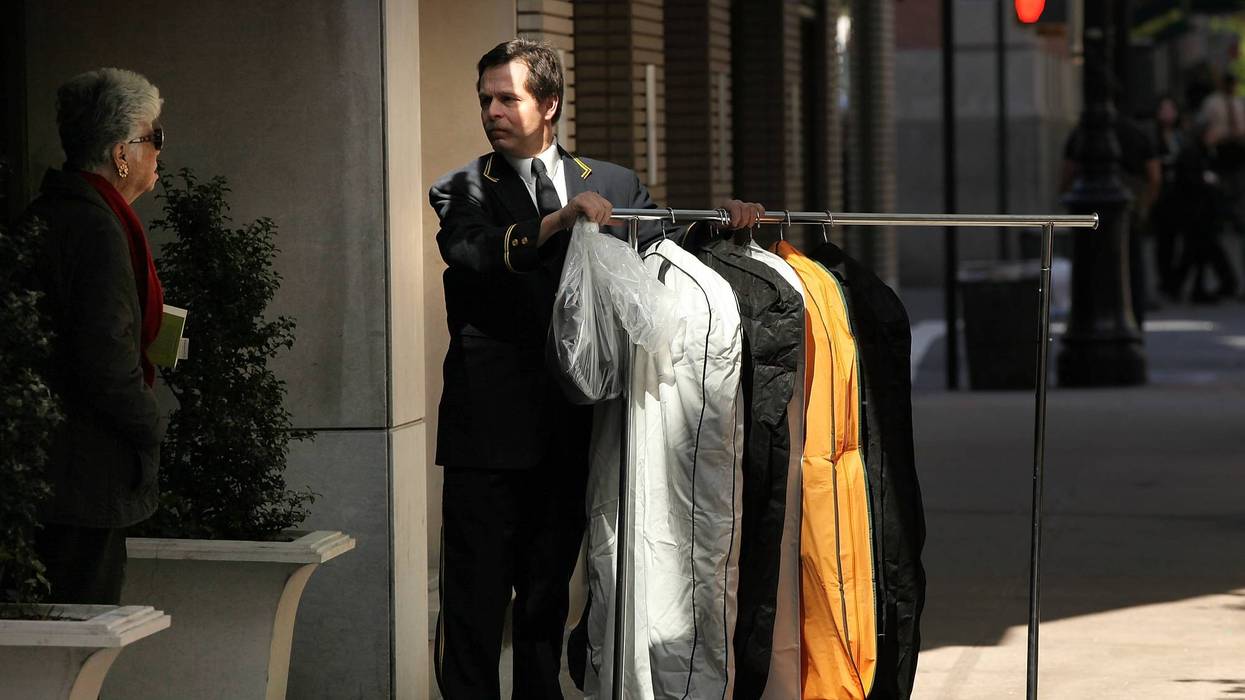 NYC apartment building workers set to vote on whether to go on strike