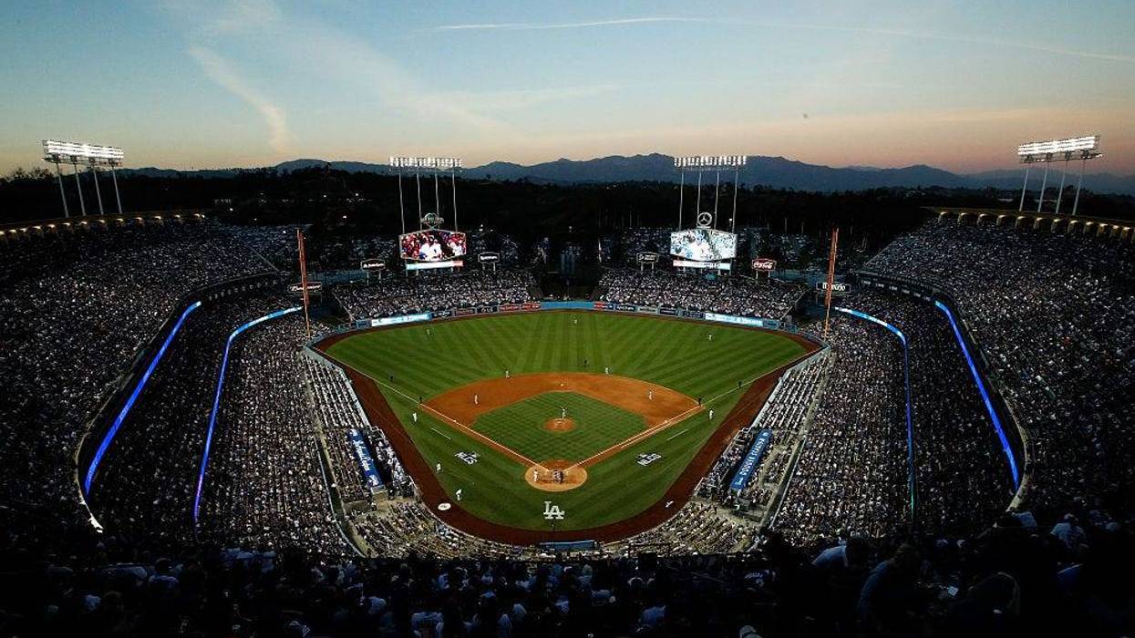 A general view as the Chicago Cubs take on the Los Angeles Dodgers in game five of the National League Division Series at Dodger Stadium on October 20, 2016 in Los Angeles, California. (Photo by Josh Lefkowitz/Getty Images)