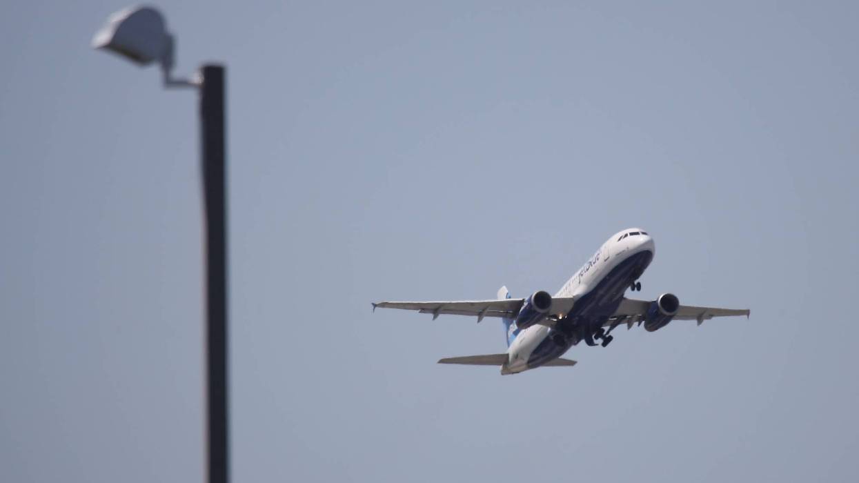 JetBlue pilot reports hitting drone at 3,000 feet as plane approached JFK Airport