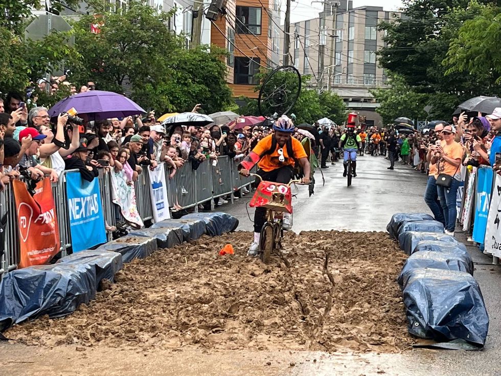 A Kensington Derby rider goes through the mud pit.