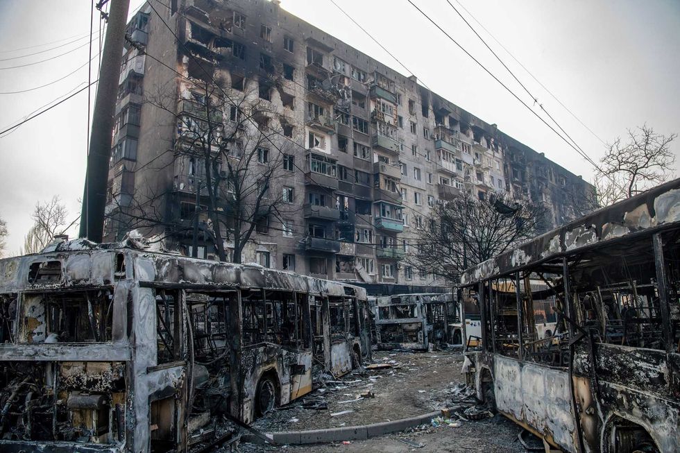 A line of buses placed by Ukrainian Azov Battalion defenders to impede the advance of Russian / pro-Russian forces as they fight deeper into the city. The battle between Russian / Pro Russian forces and the defencing Ukrainian forces lead by Azov battalion continues in the port city of Mariupol.