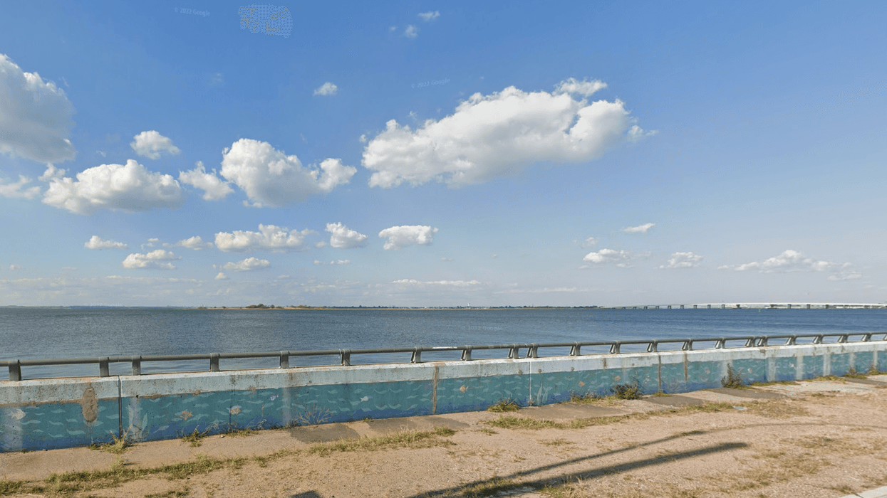 Body found floating in water off Jamaica Bay: NYPD
