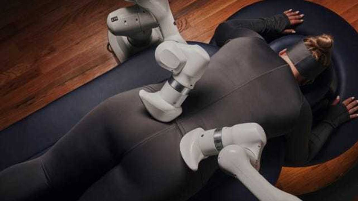 A new high-tech massage option is turning heads in San Antonio, where Float Wellness Spa has installed an AI-powered “robot masseuse” called Aescape.