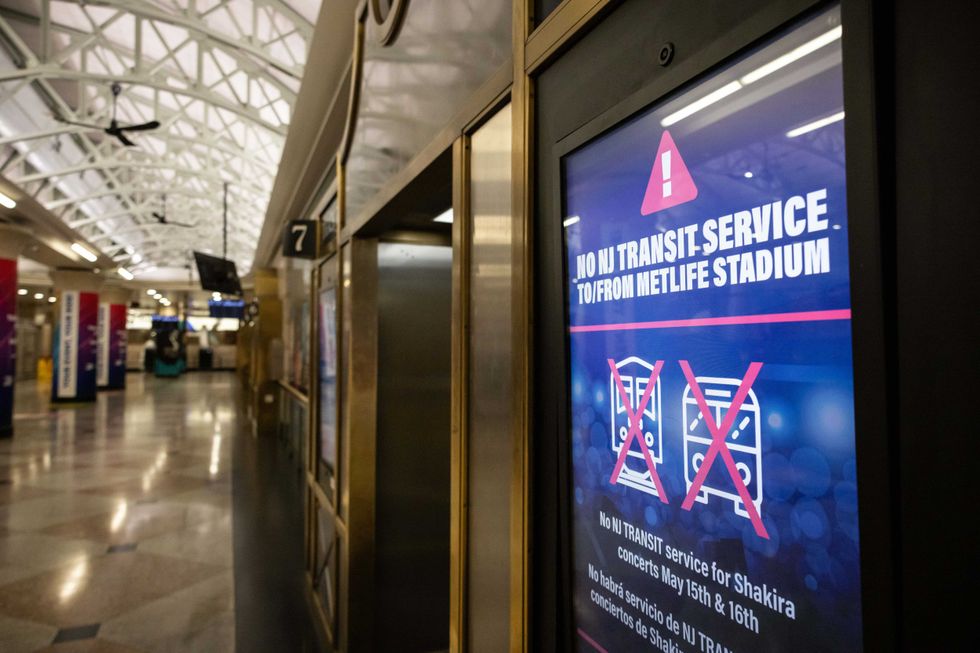 A "No NJ Transit Service To/From MetLife Stadium" sign at Penn Station