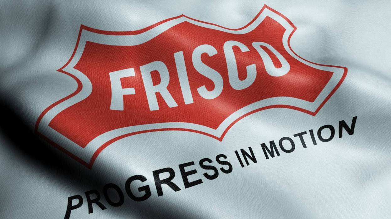 A packed Frisco City Council chamber saw sharply divided residents Tuesday night debating H-1B visa policy and claims of an “Indian takeover” of the city’s growth, topics brought to the council during citizen input.