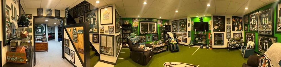 A panoramic view of Tony Eidle