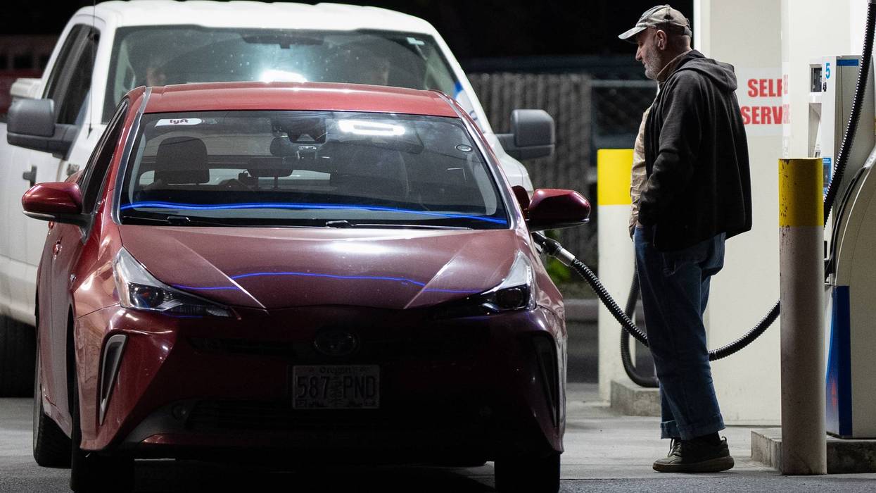 Oregon voters reject Democrats’ gas tax increase as Iran war causes prices to soar