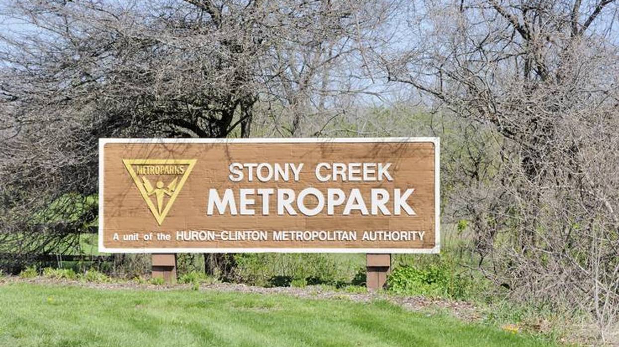 A photo of the welcome sign at Stony Creek Metro Park in Shelby Township, MI